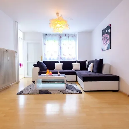 Center * Lublaň